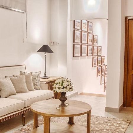 Gracian Villa 캔디 외부 사진
