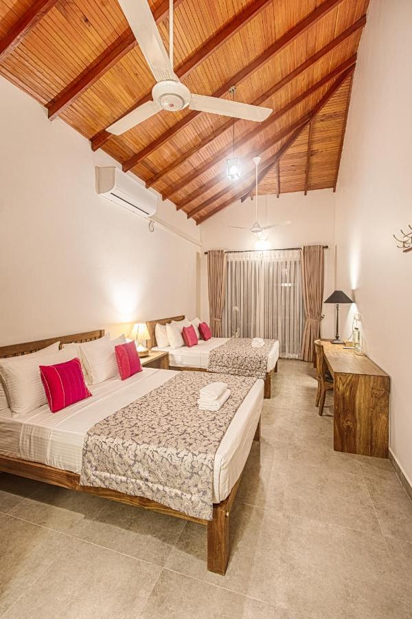 Gracian Villa 캔디 외부 사진